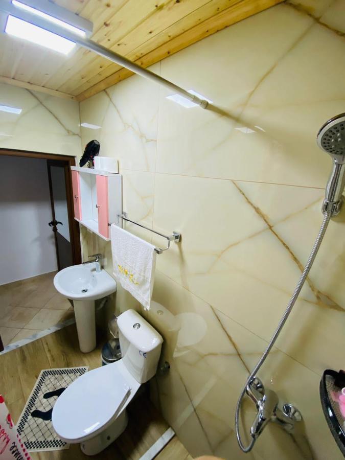 "Mani Guest House" Gjirokastra Kültér fotó