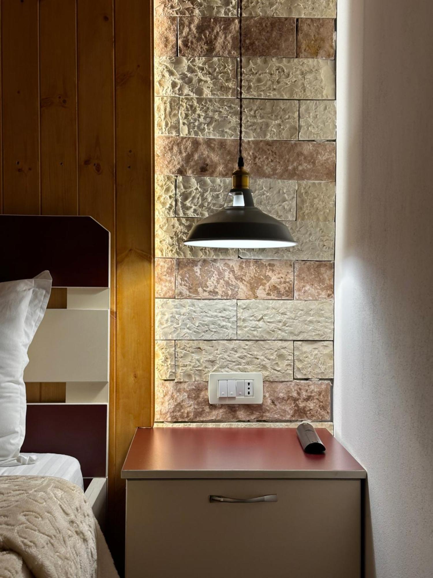 "Mani Guest House" Gjirokastra Kültér fotó